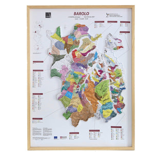 Barolo reliëf kaart met daarop alle MGA wijngaarden van de Barolo appellatie.